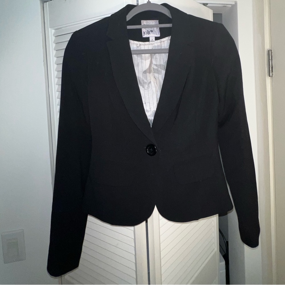 Jolt black blazer size S